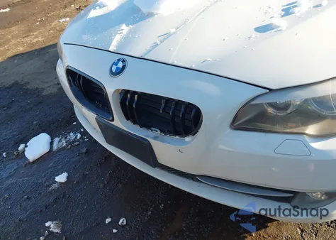 2011 BMW 535I xDrive z USA, uszkodzony, nr VIN WBAFU7C51BC870921